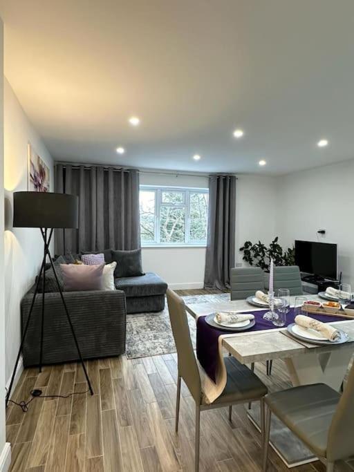 Holiday home Comfort And Style ! Croydon
